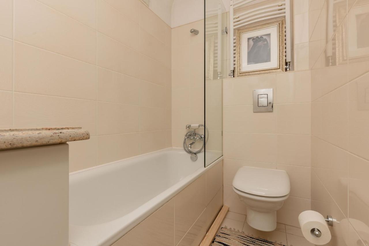 Atmospheric Apartment Next To Warsaw Old Town Square By Noclegi Renters מראה חיצוני תמונה